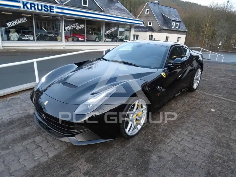 2014 Ferrari F12