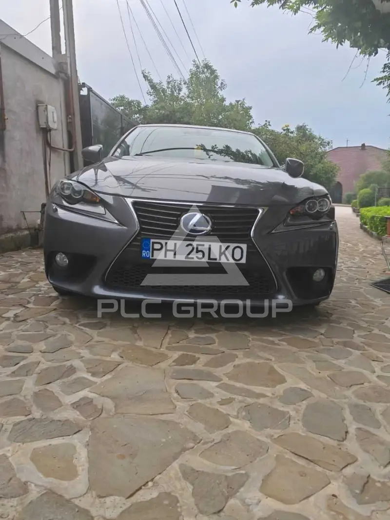2014 Lexus IS300