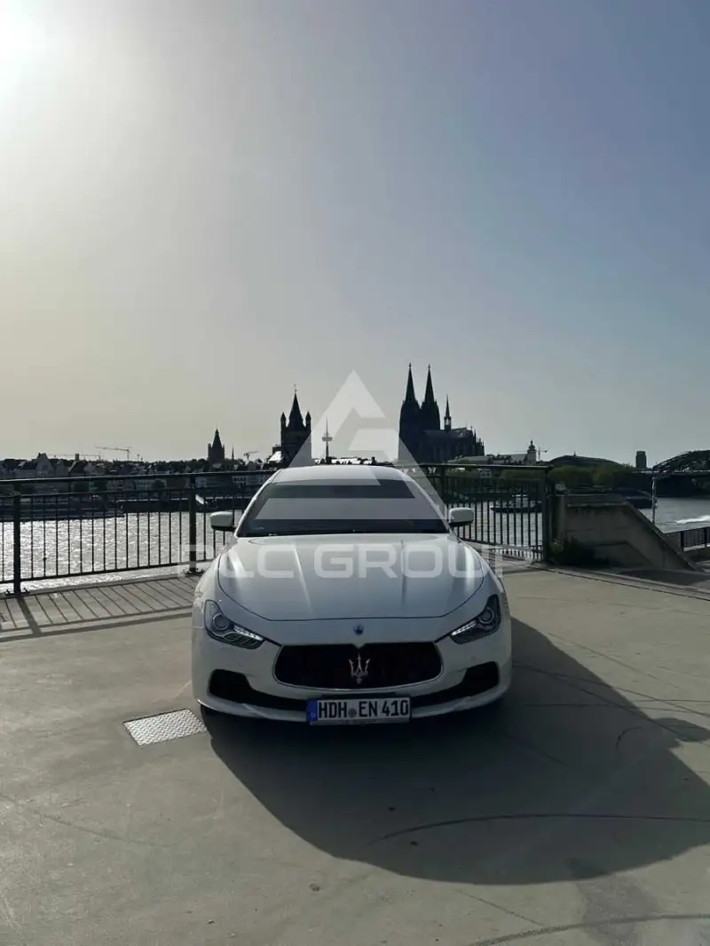 2014 Maserati GHIBLI