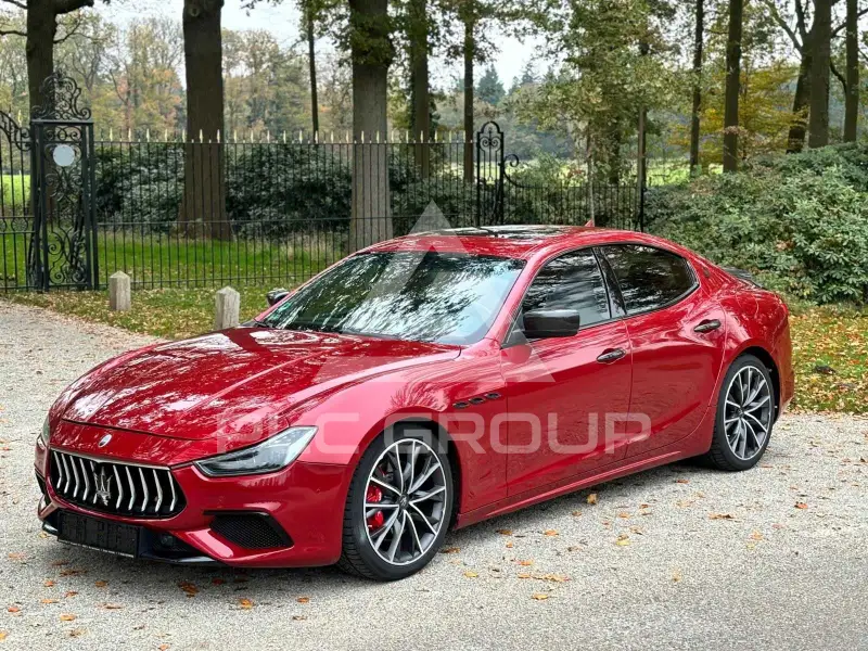 2014 Maserati GHIBLI