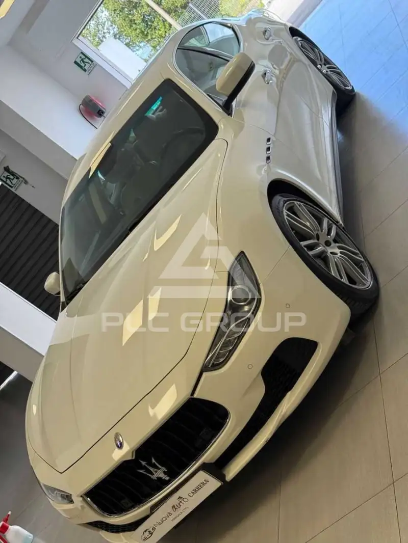 2014 Maserati GHIBLI