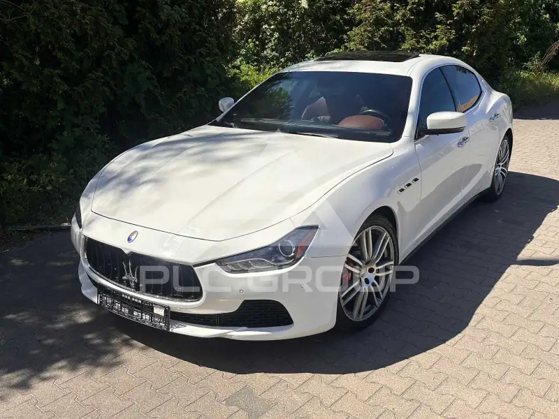 2014 Maserati GHIBLI