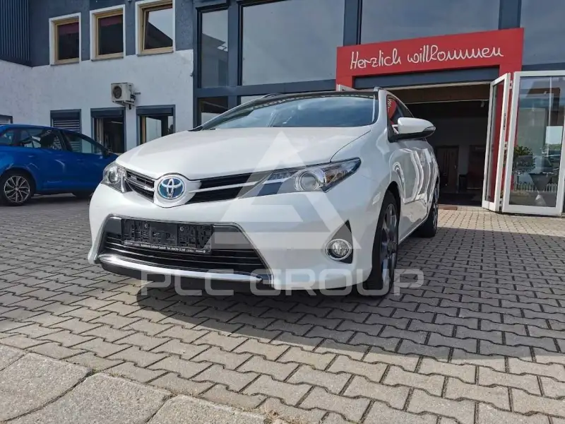 2014 Toyota AURIS