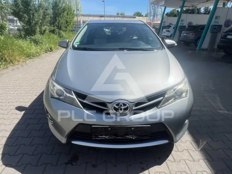 2014 Toyota AURIS