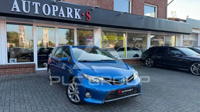 2014 Toyota AURIS