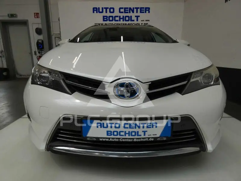 2014 Toyota AURIS