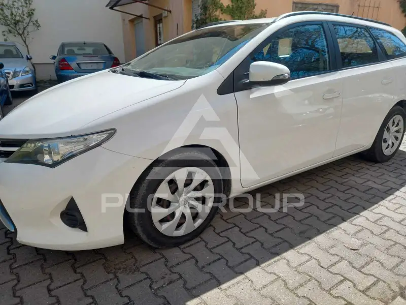 2014 Toyota AURIS