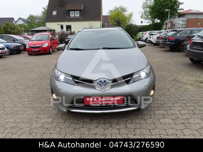 2014 Toyota AURIS