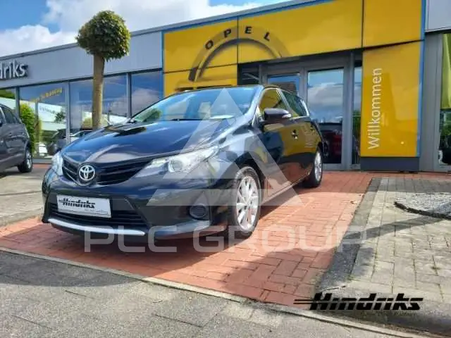 2014 Toyota AURIS