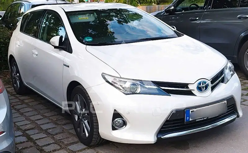 2014 Toyota AURIS