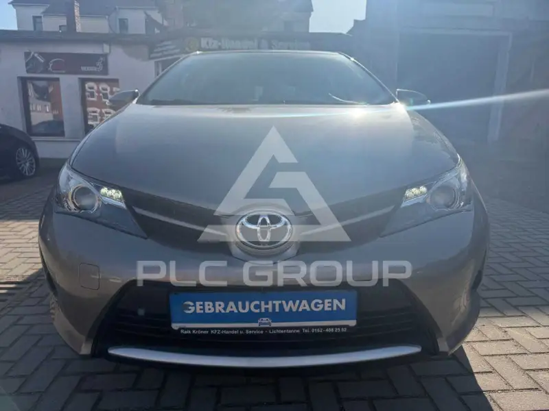 2014 Toyota AURIS