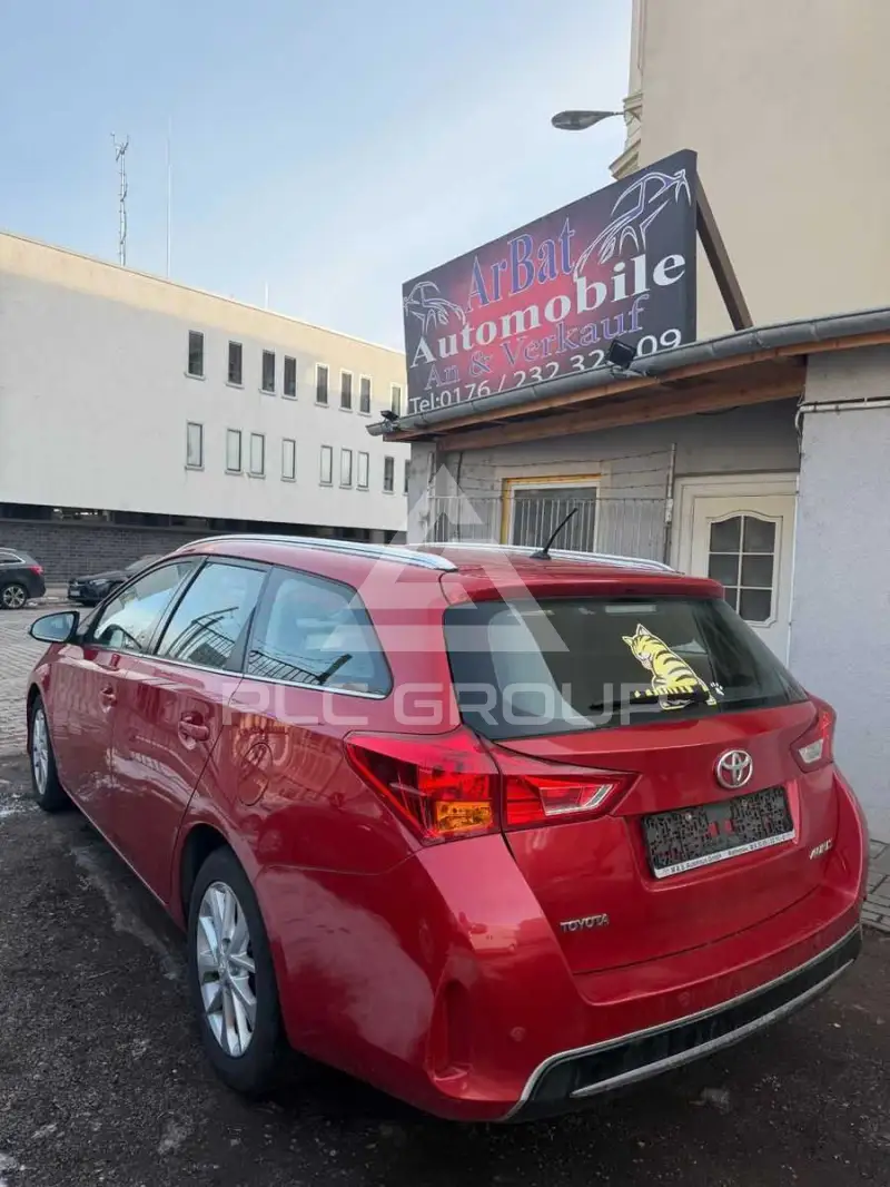 2014 Toyota AURIS