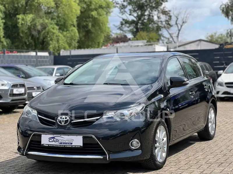 2014 Toyota AURIS
