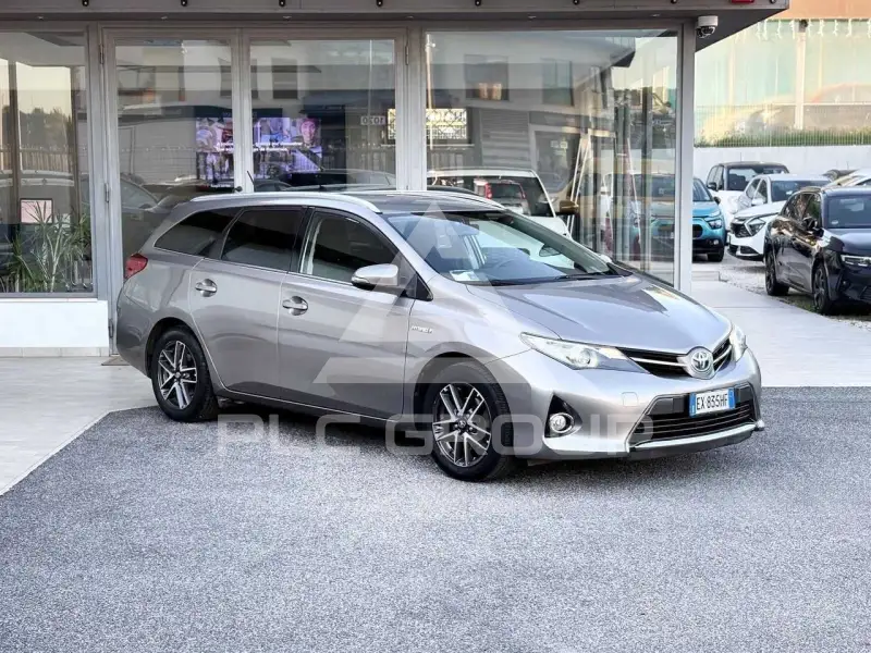 2014 Toyota AURIS