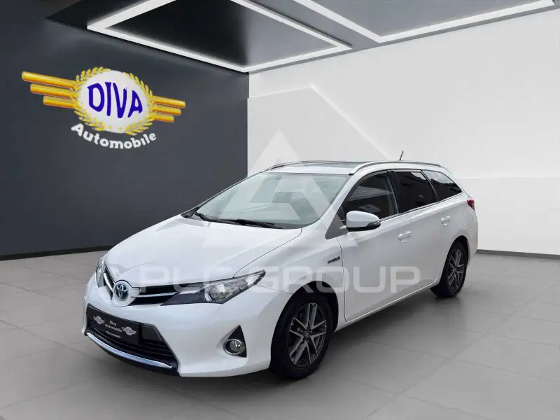 2014 Toyota AURIS
