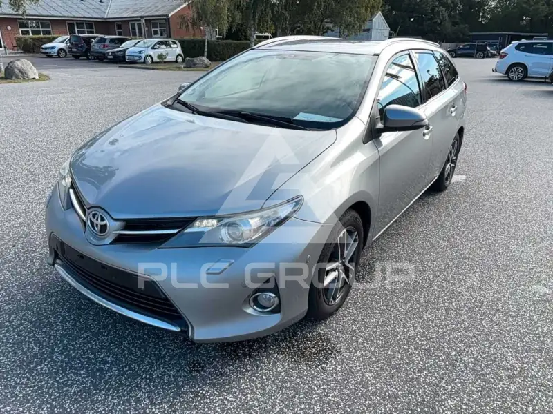 2014 Toyota AURIS