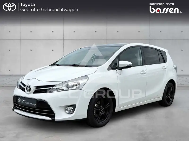 2014 Toyota VERSO