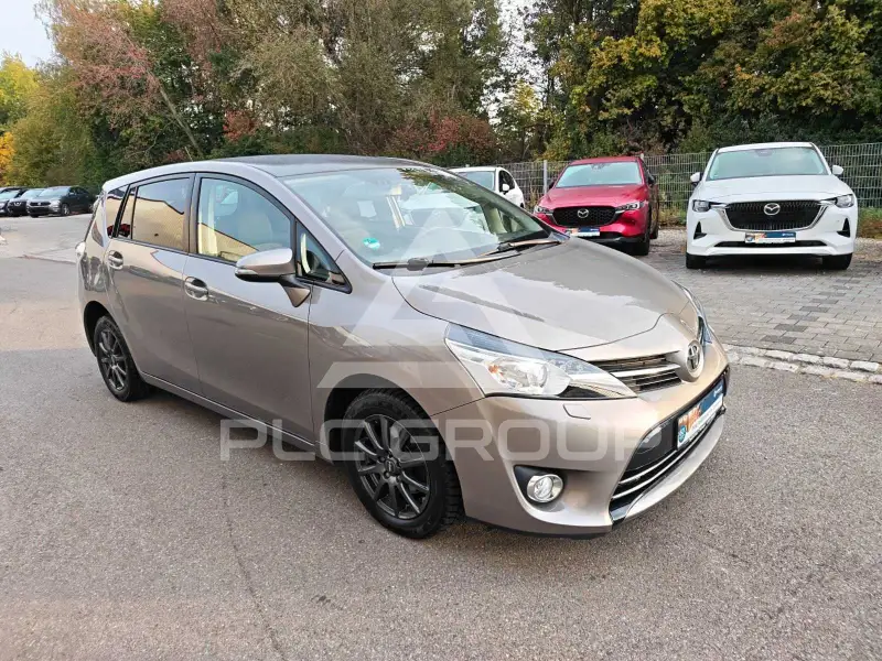 2014 Toyota VERSO