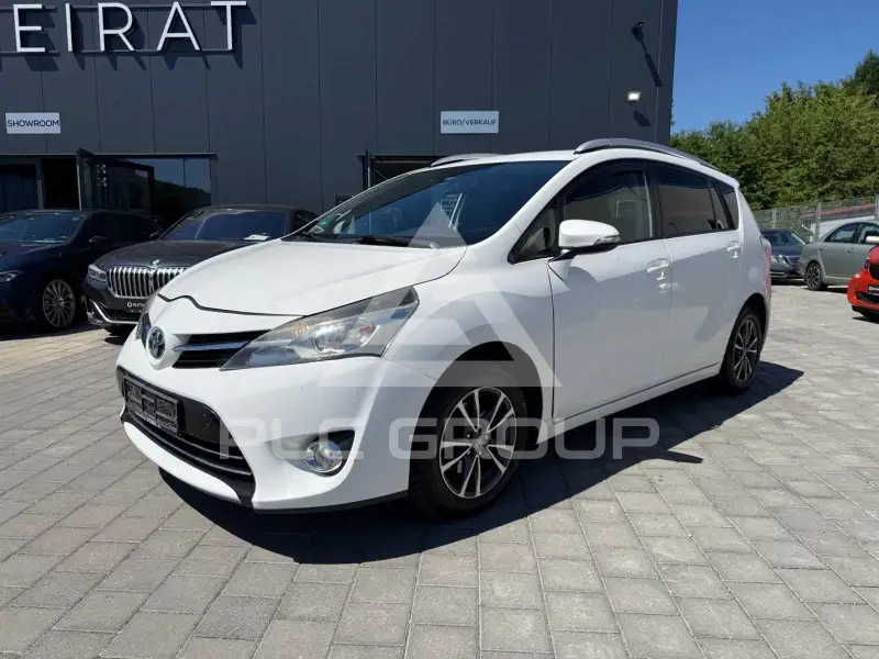 2014 Toyota VERSO