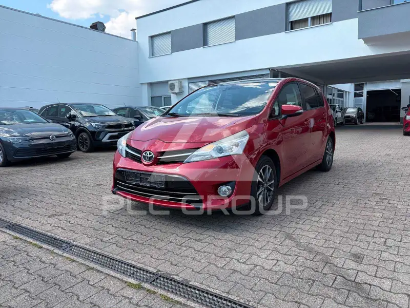 2014 Toyota VERSO