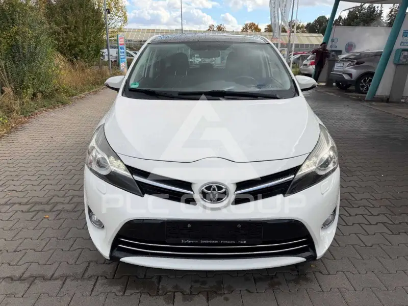 2014 Toyota VERSO