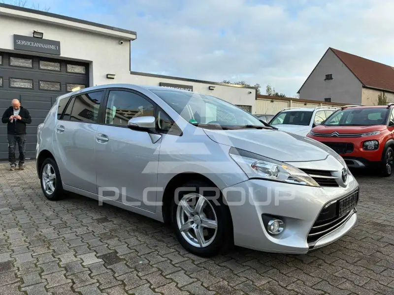 2014 Toyota VERSO