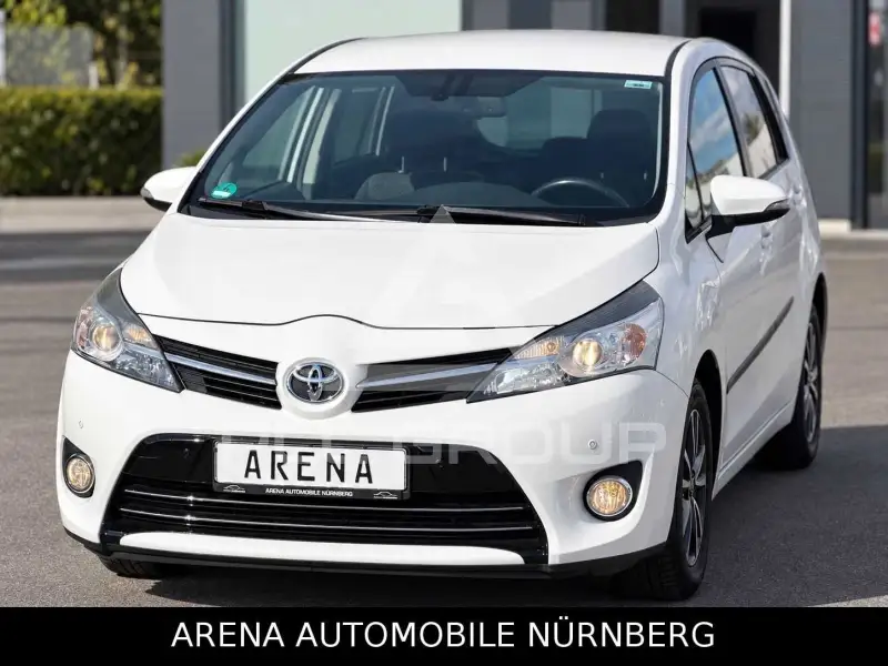 2014 Toyota VERSO