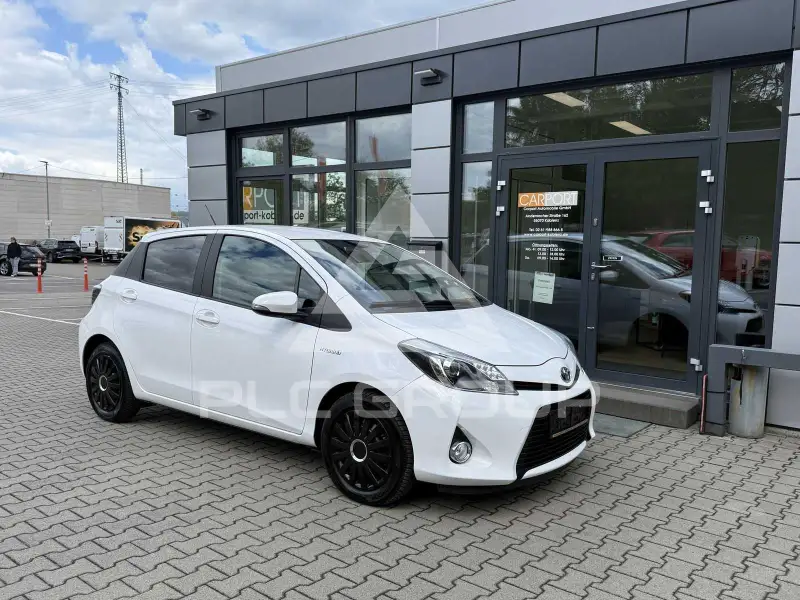 2014 Toyota YARIS