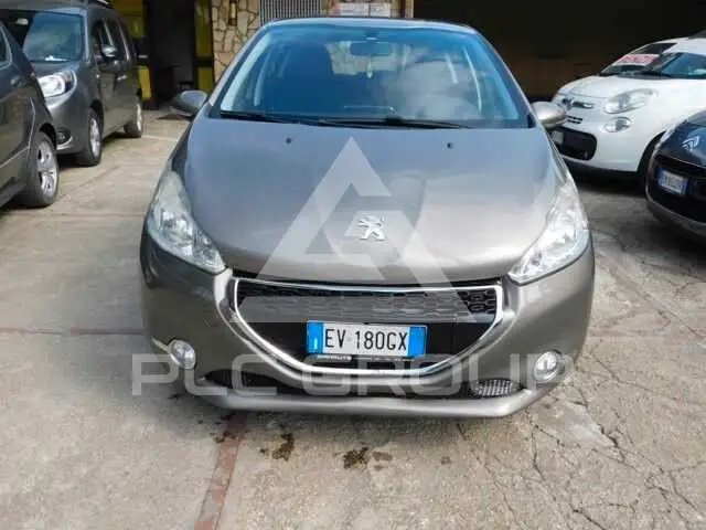 2014 Peugeot 208