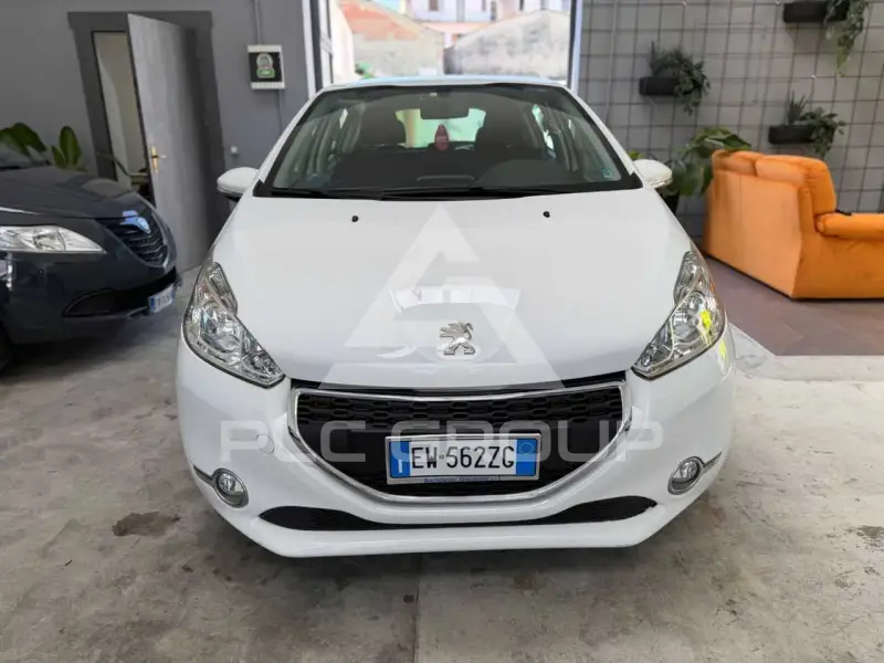 2014 Peugeot 208