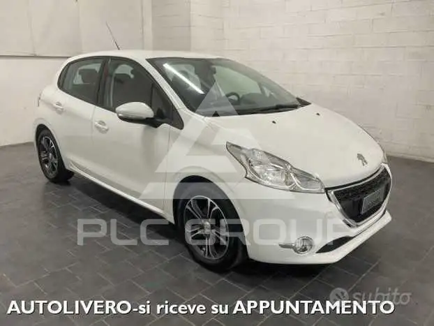 2014 Peugeot 208