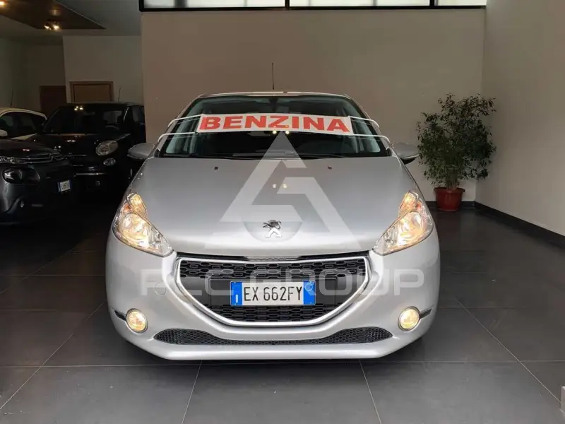 2014 Peugeot 208