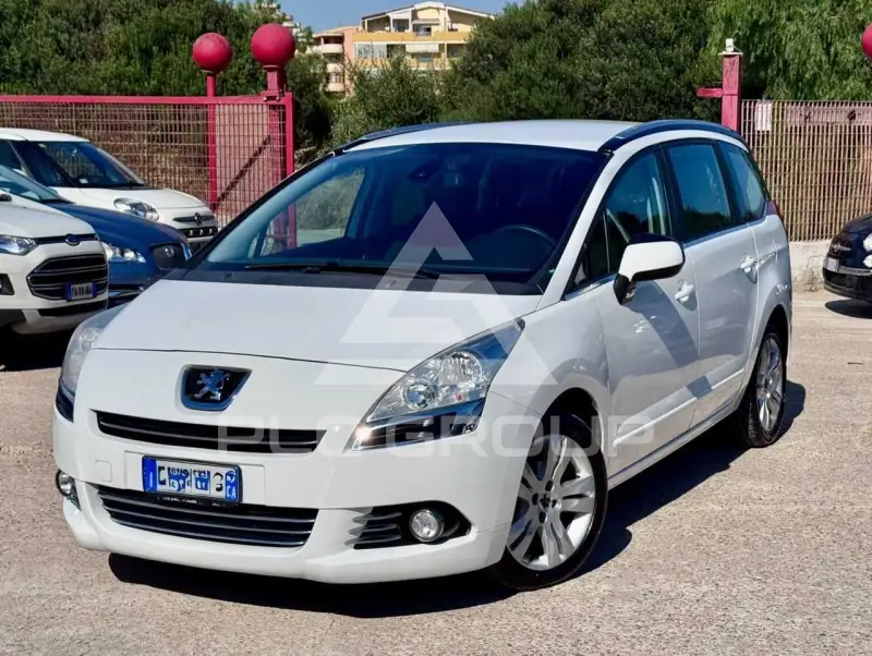 2014 Peugeot 5008