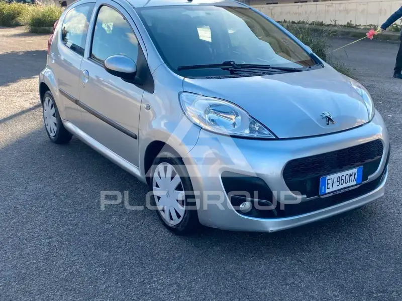 2014 Peugeot 107