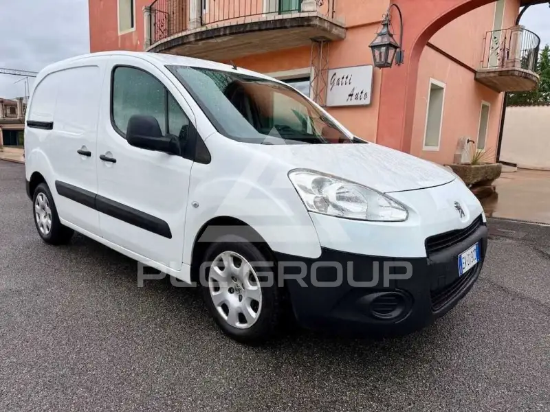2014 Peugeot Partner