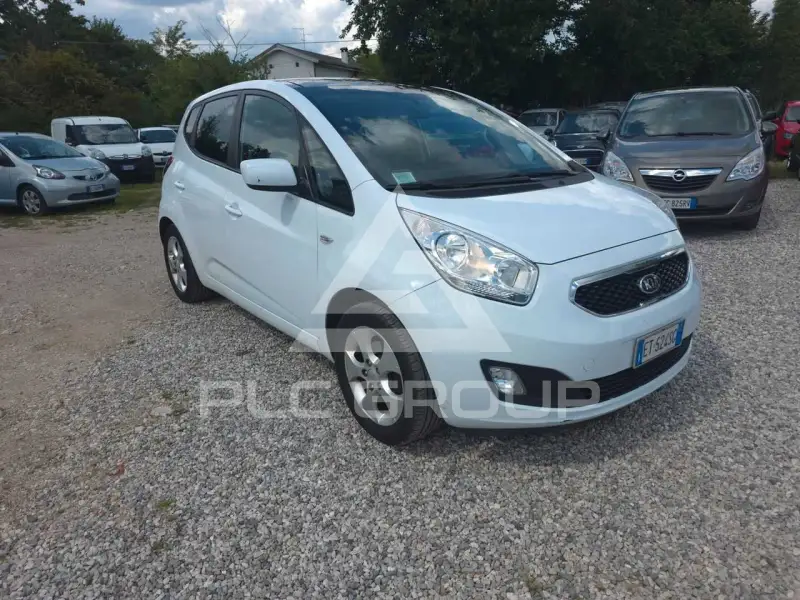 2014 KIA Venga