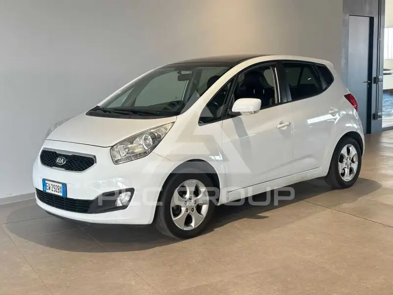 2014 KIA Venga