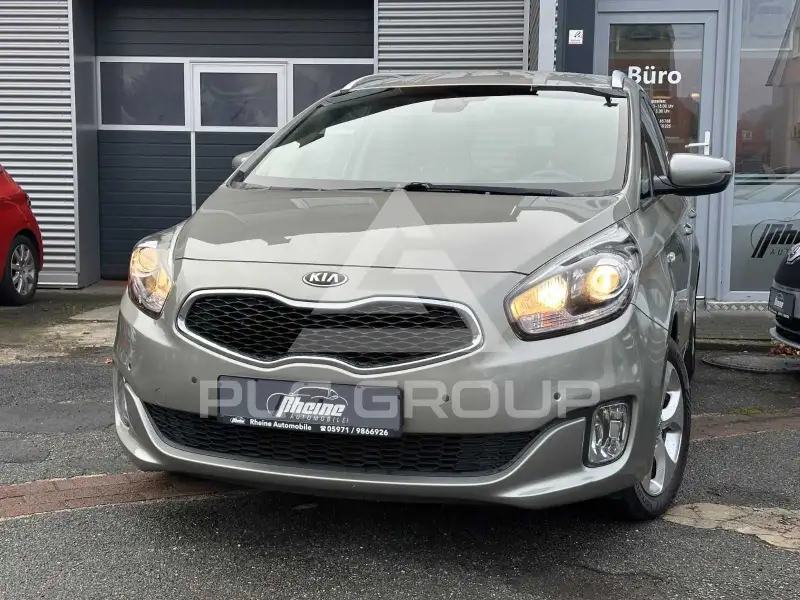 2014 KIA Carens
