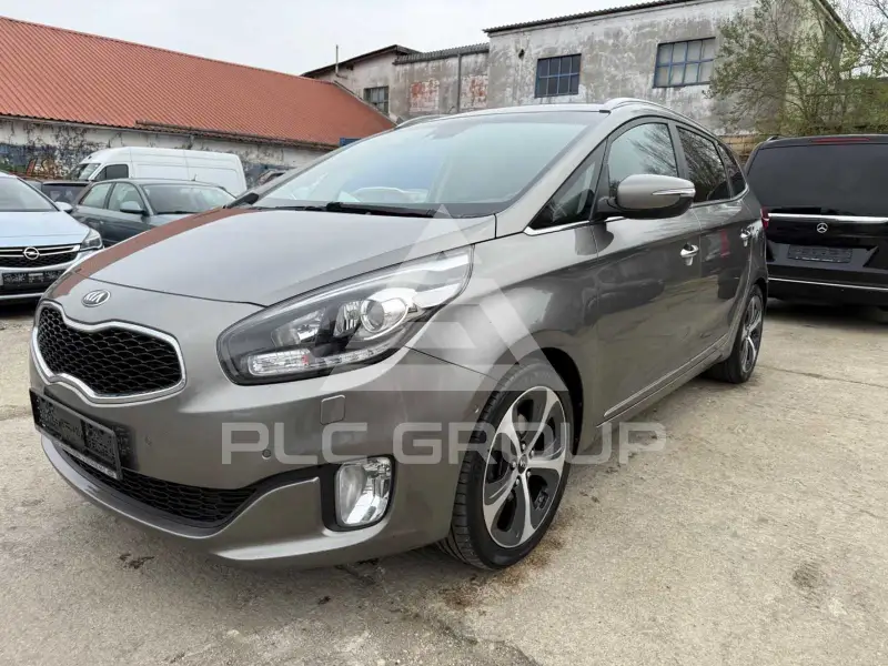 2014 KIA Carens