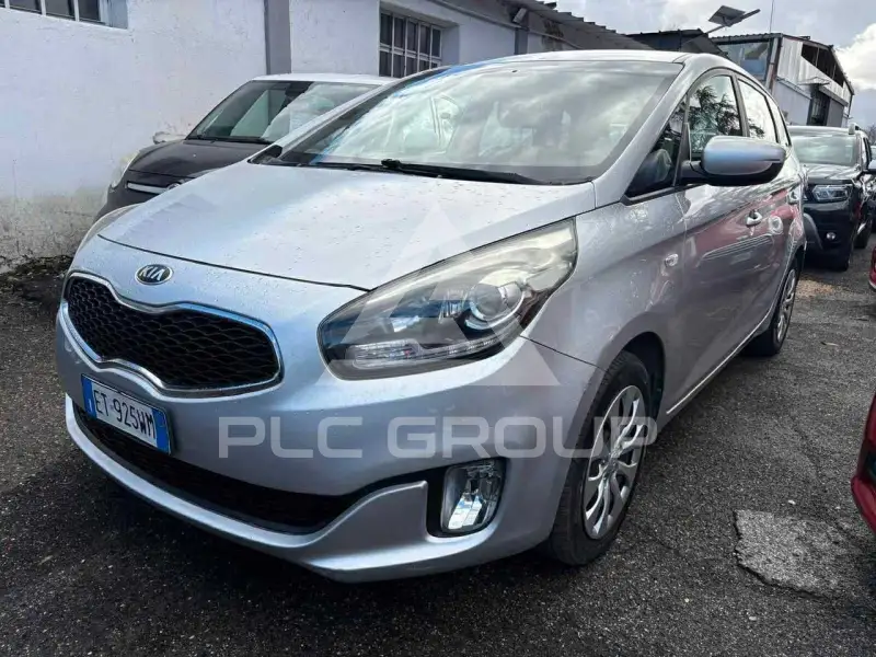 2014 KIA Carens