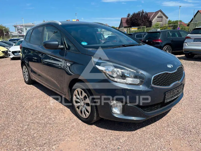 2014 KIA Carens