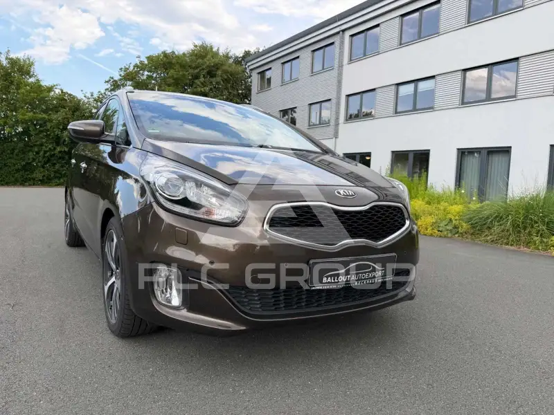 2014 KIA Carens