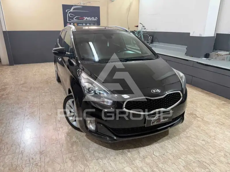 2014 KIA Carens