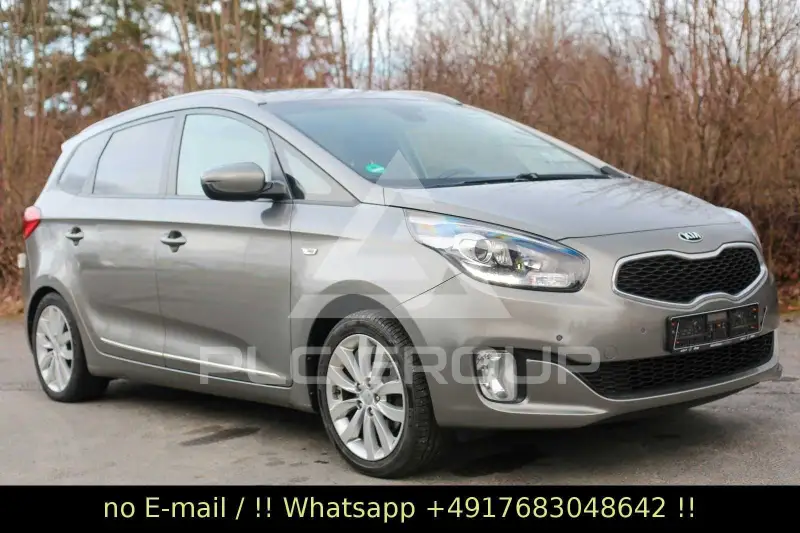 2014 KIA Carens