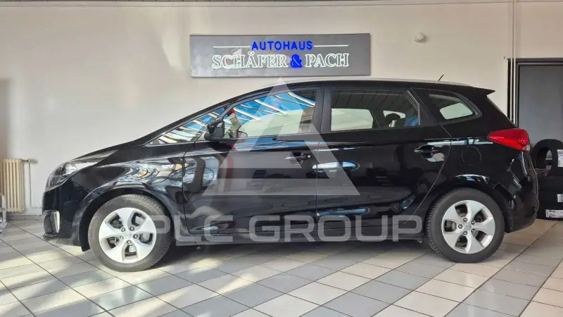 2014 KIA Carens
