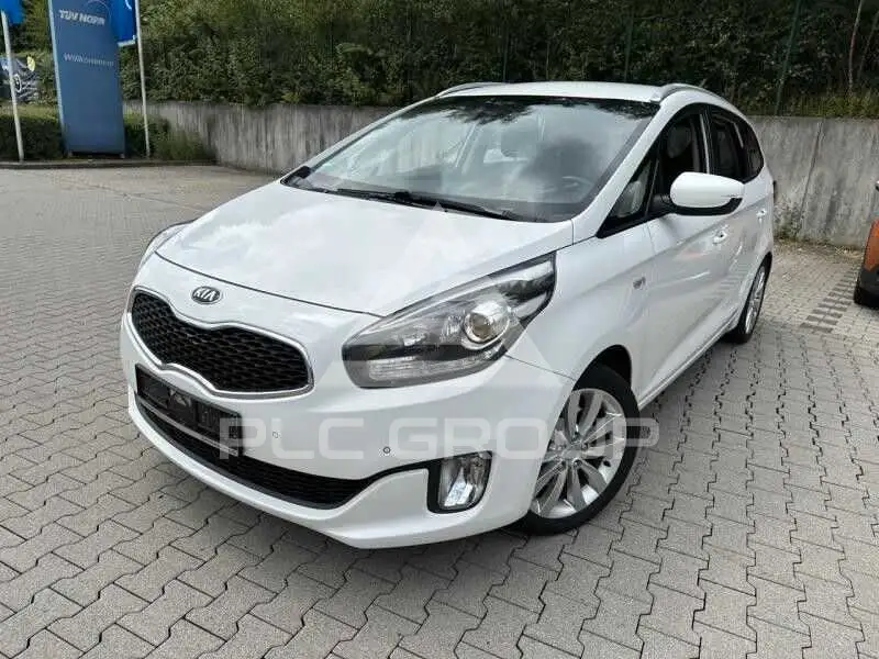2014 KIA Carens