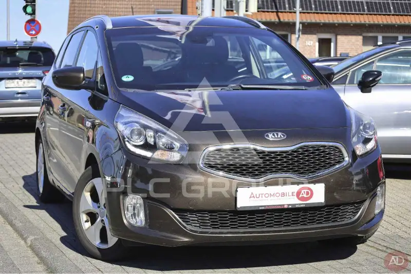 2014 KIA Carens