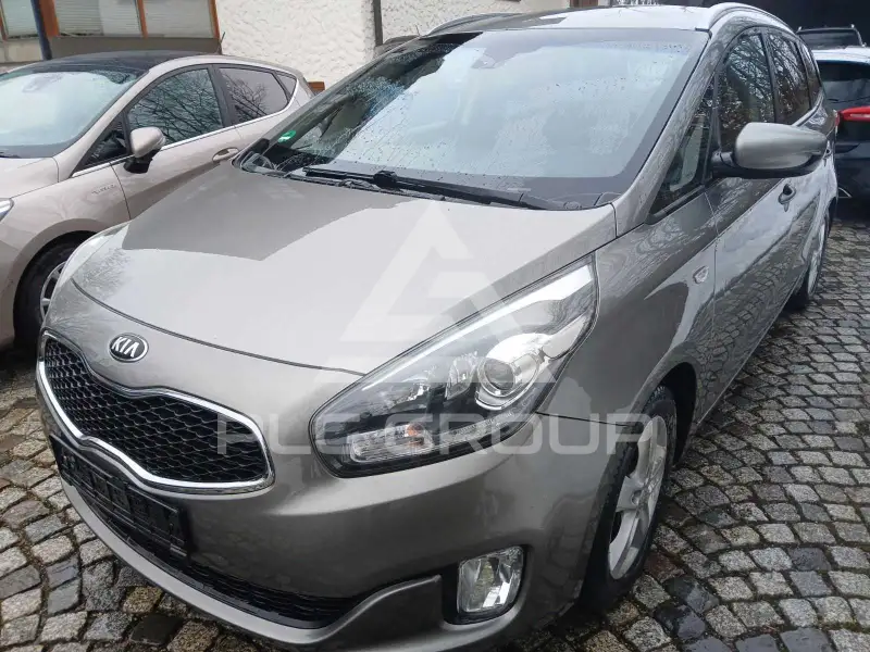 2014 KIA Carens