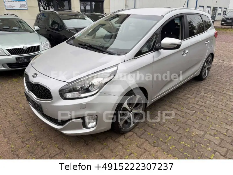 2014 KIA Carens