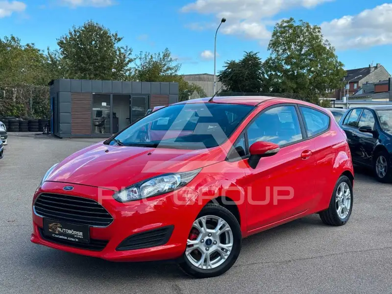 2014 Ford FIESTA
